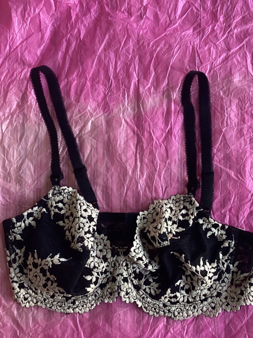 NWOT Wacoal Bra 34c
